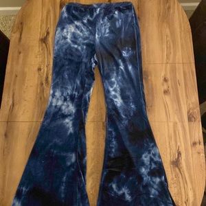 Size 4 flare pants never worn